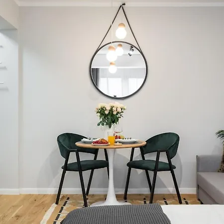 Cosy Stylish - Center Apartment