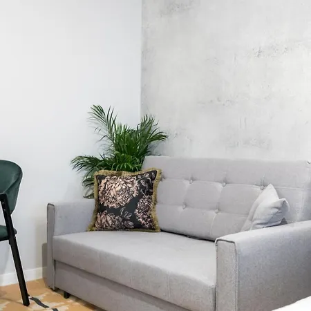 Cosy Stylish - Center *