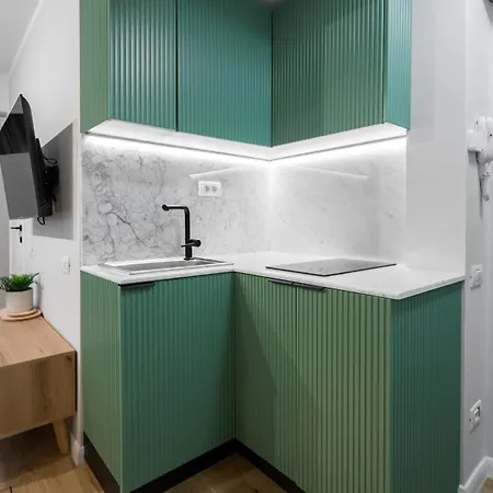 Cosy Stylish - Center *