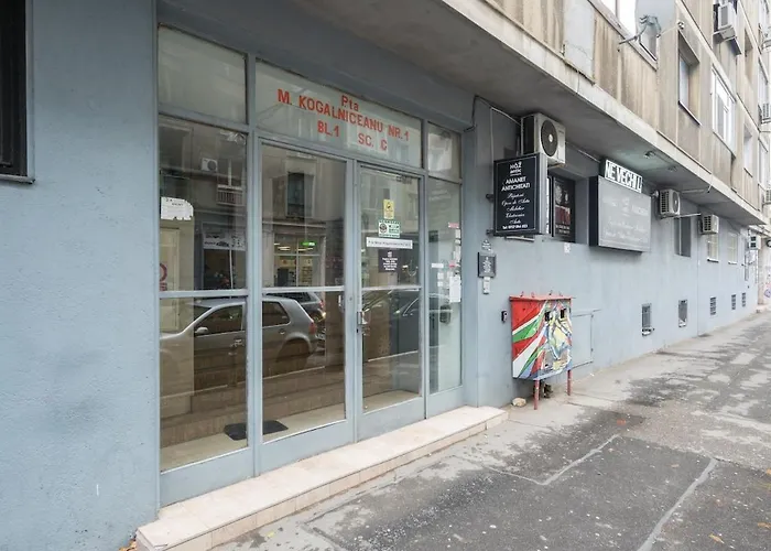 Cosy Stylish - Center