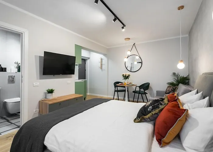 Cosy Stylish - Center