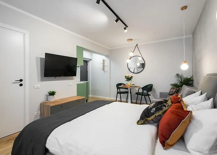 Cosy Stylish - Center *